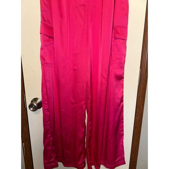 NWT Walter Baker Joey Cargo Pant in Vibrant Bright Pink Size Medium - Picture 6 of 14